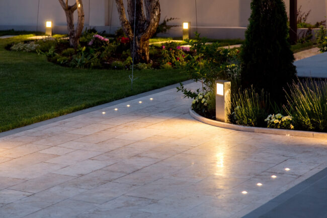 LANDSCAPE LIGHTING IDEAS FOR YOUR LANDSCAPE